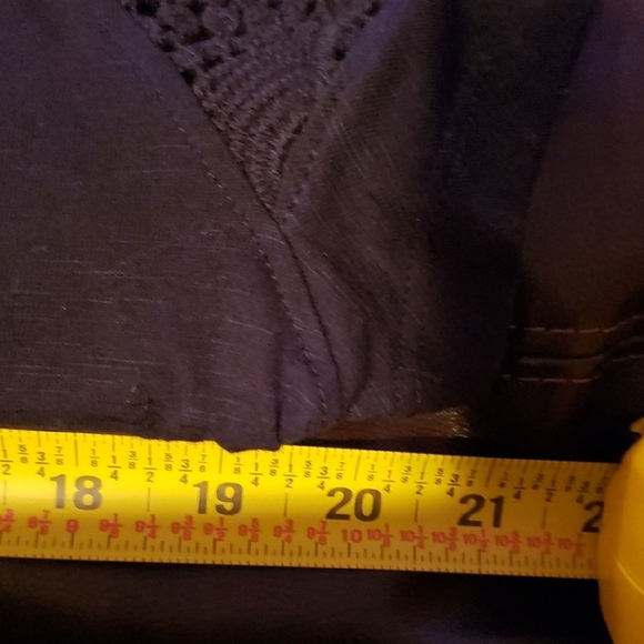 Philosophy Black Ruffled Short Sleeve Blouse - Picture 5 of 6